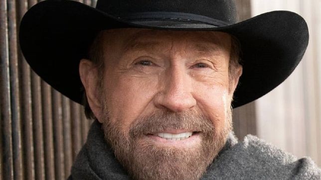 Chuck Norris là ai? Sự ảnh hưởng của ông đối với văn hóa đại chúng