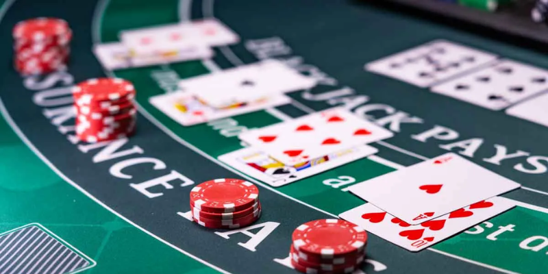 Tìm hiểu các quy tắc cơ bản và ghi điểm trong trò blackjack