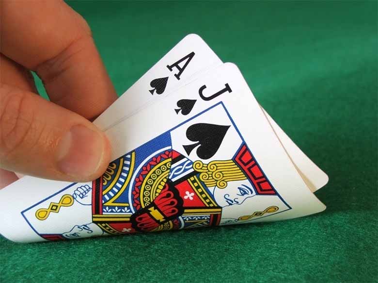 Mẹo chơi Blackjack hiệu quả để cải thiện tỷ lệ chiến thắng của bạn