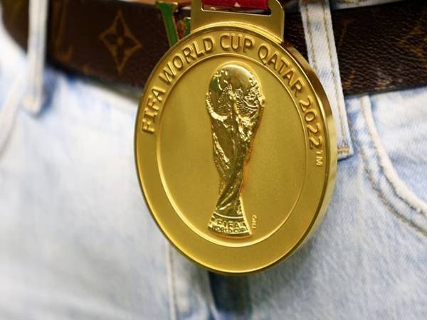 Khám phá xem huy chương vàng World Cup được làm bằng gì?