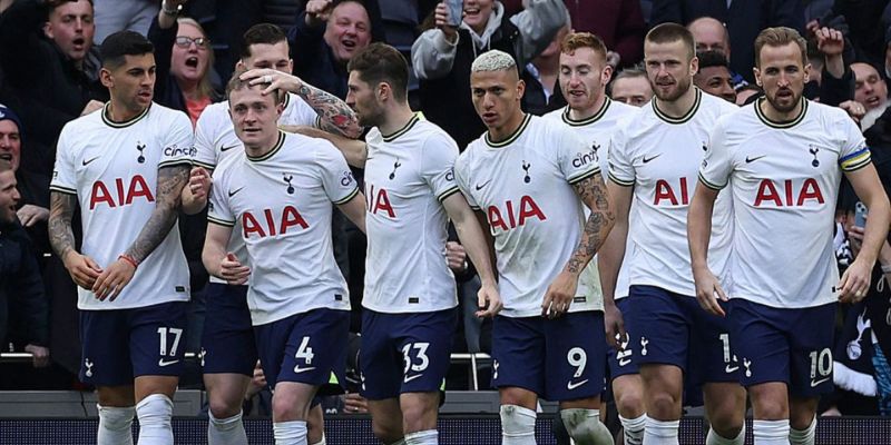 Tottenham: Khám phá lịch sử và huyền thoại của câu lạc bộ nổi tiếng