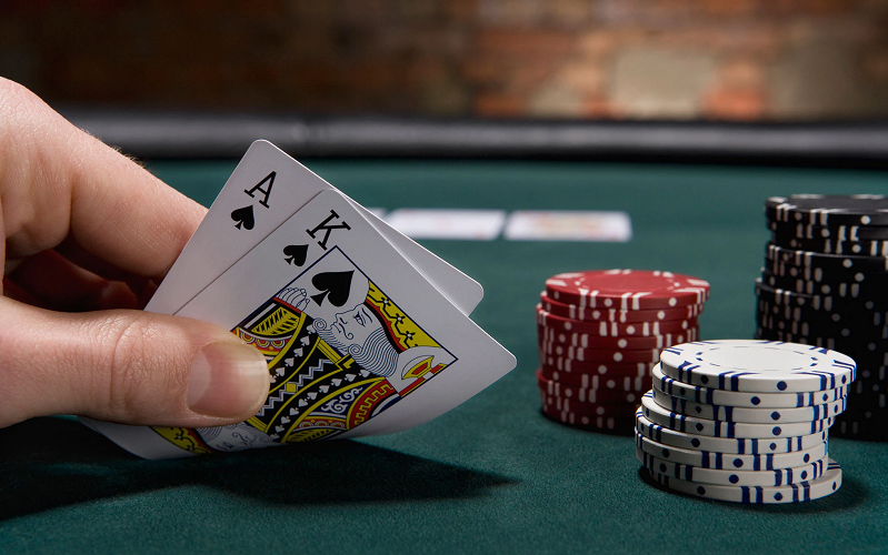 5bet trong poker là gì? Những điều cần lưu ý khi sử dụng 5bet trong poker