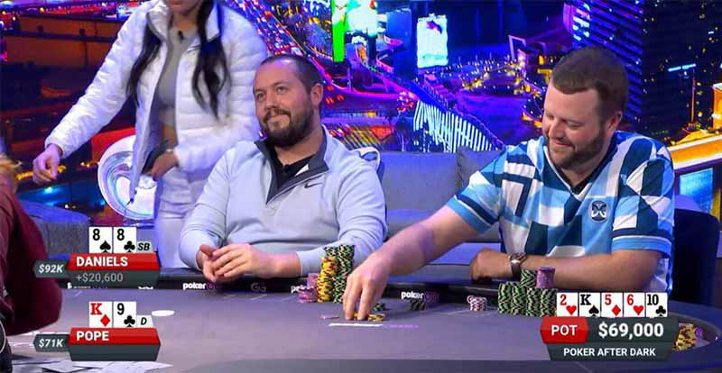 Check raise trong poker là gì? Mẹo sử dụng check raise