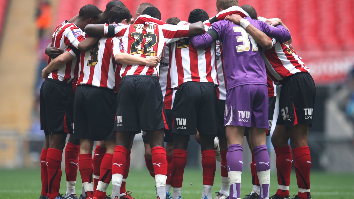 Lịch sử Câu lạc bộ Brentford FC: Chú ong nhỏ và hành trình viết nên giấc mơ nước Anh