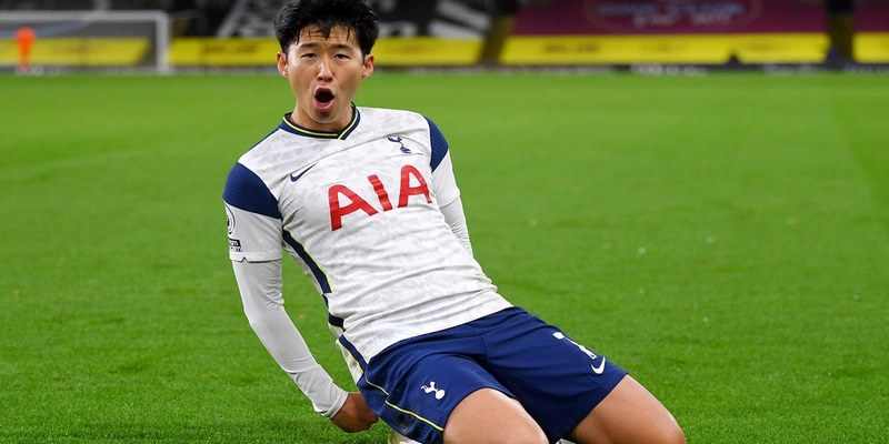 Son Heung-min trong màu áo Tottenham Hotspur