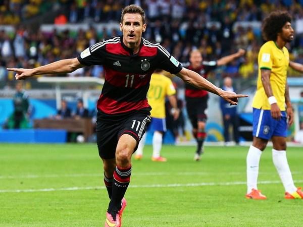 Top 10 Cầu thủ ghi được nhiều bàn thắng nhất tại các kỳ World Cup - toplist.vn